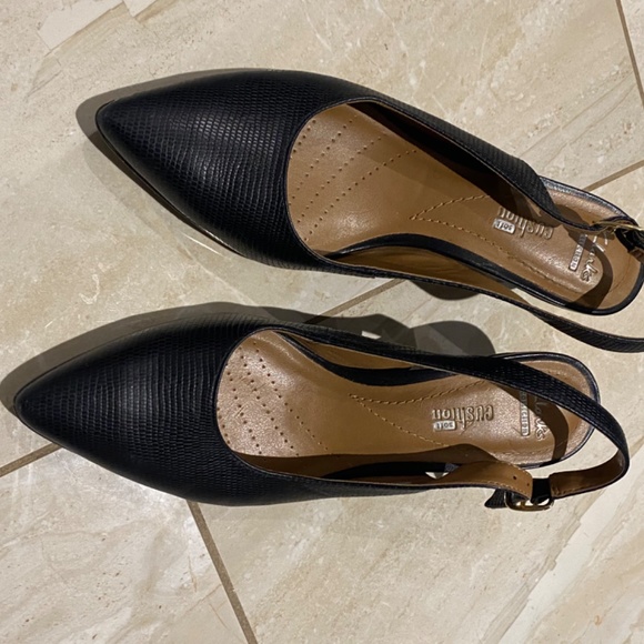 Clarks collection - Picture 3 of 9